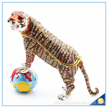 Wholesale Enamel Tiger With Ball Trinket Box Rhinestone Metal Trinket Box SCJ414